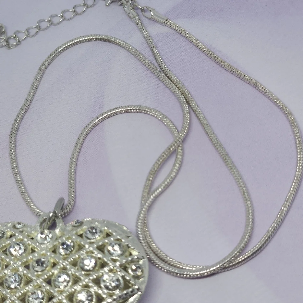 👍5 for $20 Heart Pendant Necklace Silver Tone Rhinestones Snake Chain